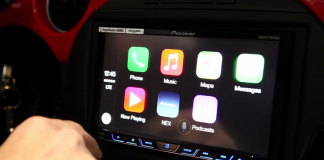Apple CarPlay Car Stereos